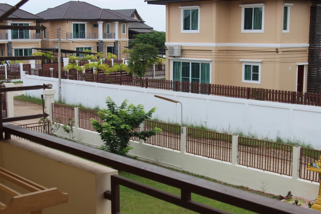 Avalon Apartment 2 Vientiane Dış mekan fotoğraf